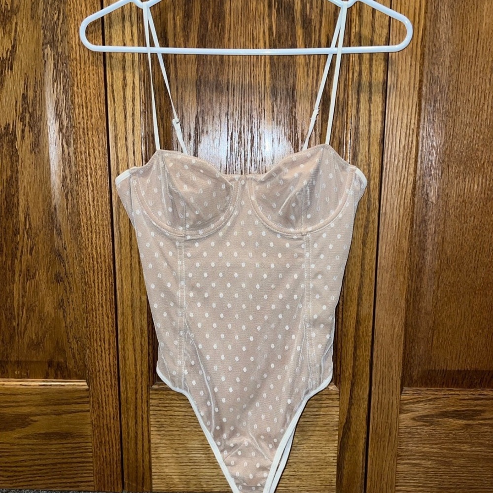White fox Bodysuit